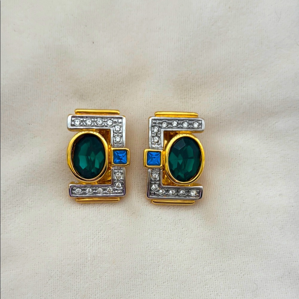 Elegant Gold and Green Earrings